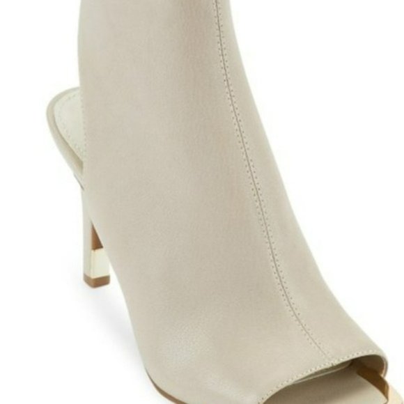 DKNY Boston Leather Sandal Vanilla -6.5 - Picture 5 of 8